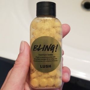 Lush tooth tabs